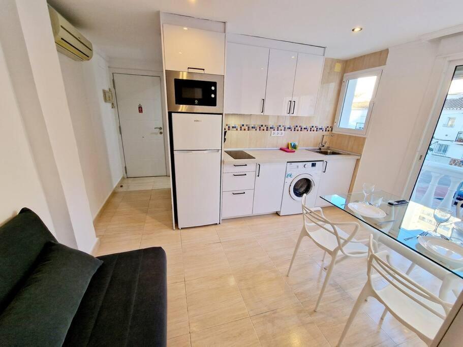 Stella Maris Village-1Bed Фуэнхирола Экстерьер фото